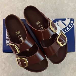 Birkenstock High Shine Chocolate Arizona Big Buckle Sandals size 38 NIB